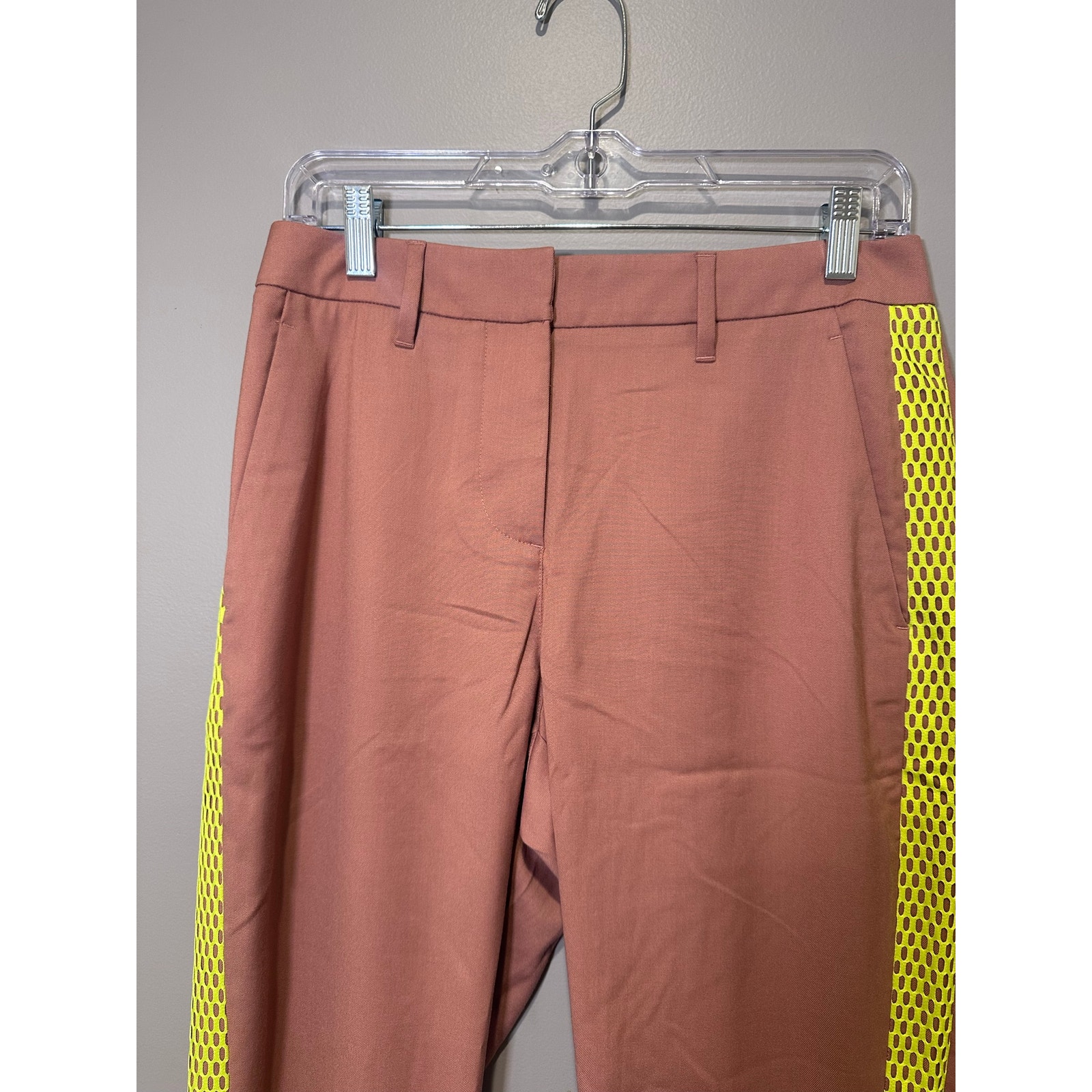 Wildfang The Empower Colorblock Slim Crop Pant Size 6 Neon Yellow Stripe — image 4 of 8